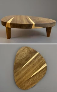 Soporte de pedestal elevador de madera Acadia Corner - Imagen 1 de 7