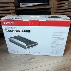 NUEVO escáner plano de imagen a color Canon CanoScan 9000F (4207B002) - Imagen 1 de 5
