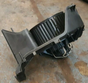 2007 Vauxhall Vectra 1.9 CDTI ARMATURENBRETT INNENRAUMLÜFTERGEBLÄSE 007017J - Bild 1 von 5