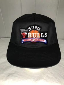 Vintage NWT Chicago Bulls 1992 NBA World Champions Jordan Snapback Cap Hat - Picture 1 of 5