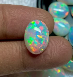 4,80 Crt Äthiopischer Opal Cabochon, AAA++ Top Qualität Natürlicher Äthiopischer Opal - Bild 1 von 6