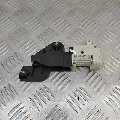 ACTUADOR TAPA TAPA COMBUSTIBLE AUDI A6 4F 2007 3B0959782A Foto 1 de 4