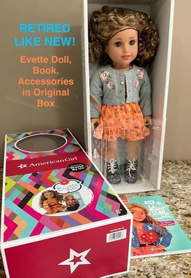 AMERICAN GIRL Doll Evette Peeter in Meet Outfit/Accessories-Rel 2021/Ret 2024 - Image 1 of 4