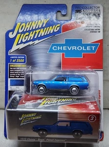 Johnny Lightning 1972 Chevrolet Vega Panel Express #3 2020 Pro Collectors/China  - Picture 1 of 3