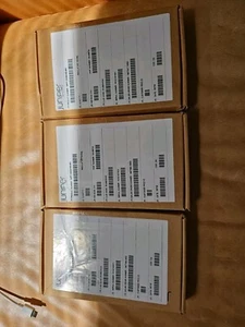 Juniper QSFP-100GBase-SR4 QSFP28 Transceiver - 100GbE, OM3, 70 - Picture 1 of 2