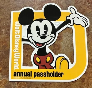 2023 Walt Disney World jährlicher Passhalter Magnet Mickey Maus - Bild 1 von 2