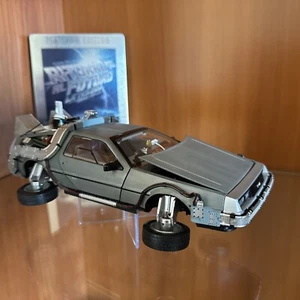 Hot Wheels Elite Back to The Future Delorean Time Machine 1/18 Ultimate Edition - Foto 1 di 3