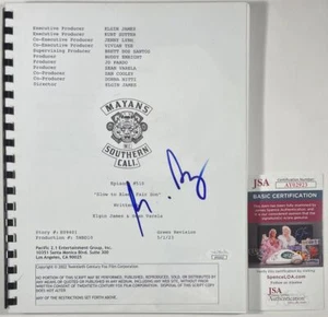 Michael Irby signiert Mayas M.C. Full Finale Episode Script Autograph JSA COA - Bild 1 von 1