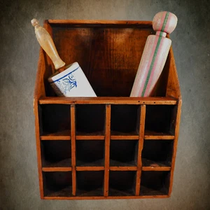 Country Slant Top Wood Cubby * Tabletop Storage Early 20thC. - Picture 1 of 8
