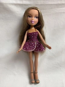 Y2K MGA Entertainment Bratz Fashion Doll Passion 4 Fashion Yasmin 10” Figure - Picture 1 of 8