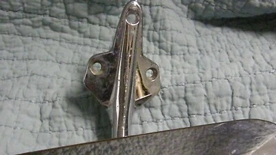 Espejo retrovisor Pontiac GTO Chevy Chevelle 1964-1965 Pt# 441670 Foto 1 de 4