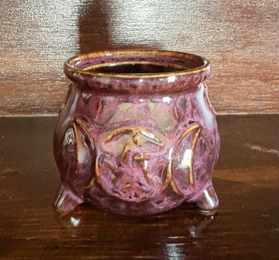 迷你大锅三月。 — 第 1/2 张图片