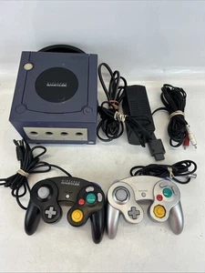 Console Nintendo GameCube DOL-001 con 2 controller e cavi - perfettamente funzionante - Foto 1 di 12