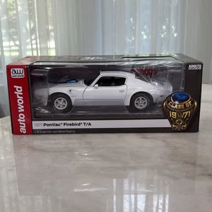 Auto World 1971 Pontiac Trans Am White 1:18 Autoworld 1267 RARE HTF Collectors - Picture 1 of 24