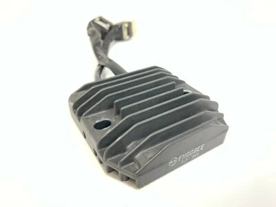 Rectificador regulador de voltaje OEM HONDA 2007-2012 CBR600RR - FUNCIONA Foto 1 de 4