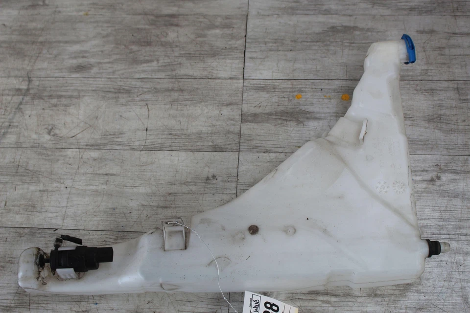 Washer Bottle AUDI S8 13 14 15 16 17 - Изображение 1 из 4