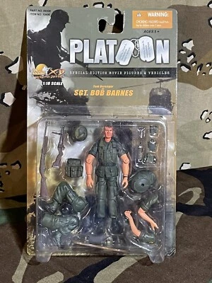 PLATOON Tom Berenger as SGT Bob Barnes 21st Century Toys New On Card - Image 1 of 3