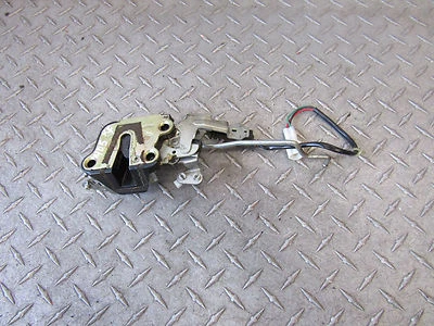 1998 ISUZU TROOPER RIGHT PASSENGER FRONT DOOR LATCH LOCK ACTUATOR 3.5L 6CYL - Image 1 of 4