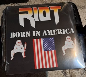 Riot - Born in America - Vinyl LP Brandneu Versiegelt - Bild 1 von 3