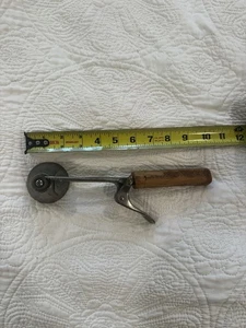 Antique Gilchrist #33 nickel plated brass conical ice cream scoop-wood handle - Picture 1 of 8