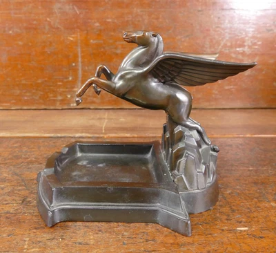 Cenicero de bronce Flying Pegasus original Mobil Gas and Oil Company de colección de los años 30 Foto 1 de 4