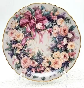 CIRCLE OF ELEGANCE Floral Greetings by Lena Liu Porzellan Teller - Bild 1 von 6