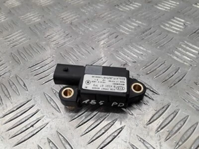 KIA Rio 2003 Right Impact Sensor 0K32C677F9 VEI9890 - Image 1 of 4