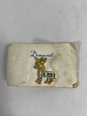 Prendedor demócrata LBJ de colección (sombrero o solapa) Foto 1 de 4