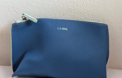 Bolsa de maquiagem cosmética azul e verde logotipo La Mer nova sem etiquetas  - Imagem 1 de 4