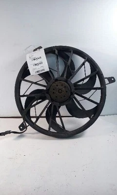 02-04 Jeep Grand Cherokee Radiator Fan Motor Fan Assembly 4.0 Liter - Image 1 of 3
