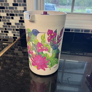 Tupperware Beautiful Purple Jumbo Pitcher 1 Gallon in a Lucky Hummingbird Theme - Picture 1 of 7