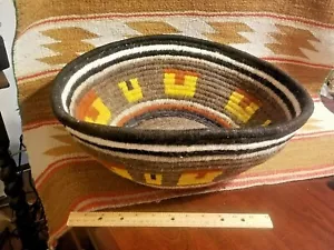 UNUSUAL OLD LARGE WOOL COILED SOUTHWEST or NAVAJO BOWL or BASKET w DESIGN - Picture 1 of 12