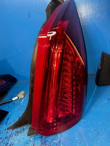 2016 Cadillac ATS Coupe taillight Right OEM 23310256 w/o TVN M67 Tiny chip - Picture 1 of 8