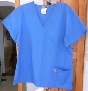TOP EXFOLIANTE SCRUBZONE by LANDAU manga corta cuello en V, azul real talla XL - Imagen 1 de 2