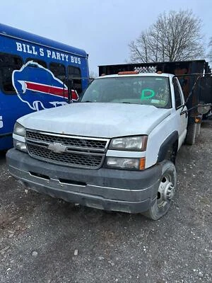 Purificador de aire CHEVY SILVERADO 3500 03 04 05 06 07 Foto 1 de 4