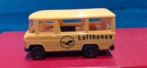 IBERTREN H0 Mercedes O-309 oder L406 , Lufthansa Kleinbus , ArtNr 2673 - Bild 1 von 5