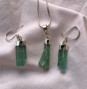 24 carat mint green rough tourmaline crystals earrings set in sterling 925 - Picture 1 of 7