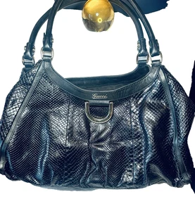 Gucci AUTHENTIC Black Python/snakeskin handbag - Picture 1 of 8