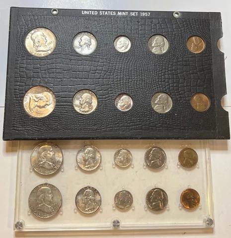 20 pc Original 1957 P & D United States Uncirculated Silver Mint Set Cover