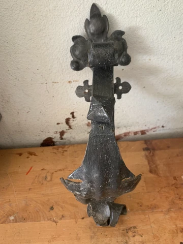 Antique Architectural Salvage Cast Iron Decorative Corbels Cover