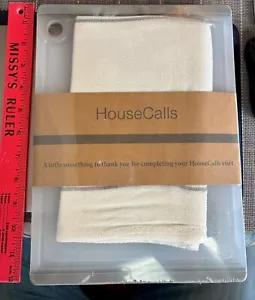 Plastic Cutting Board and Kitchen Towel St - Picture 1 of 1