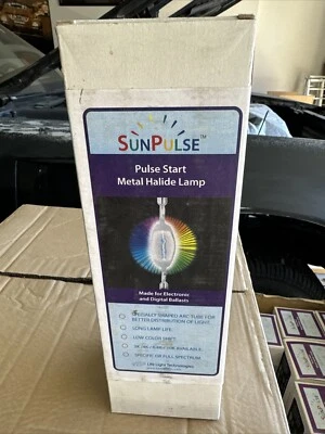 Sunpulse 4K 600 watt metal halide bulb Brand New - Image 1 of 2