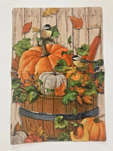 Fass Kürbisse & Chickadees Herbst Herbst Garten Flagge 12" x 18" NEU - Bild 1 von 2