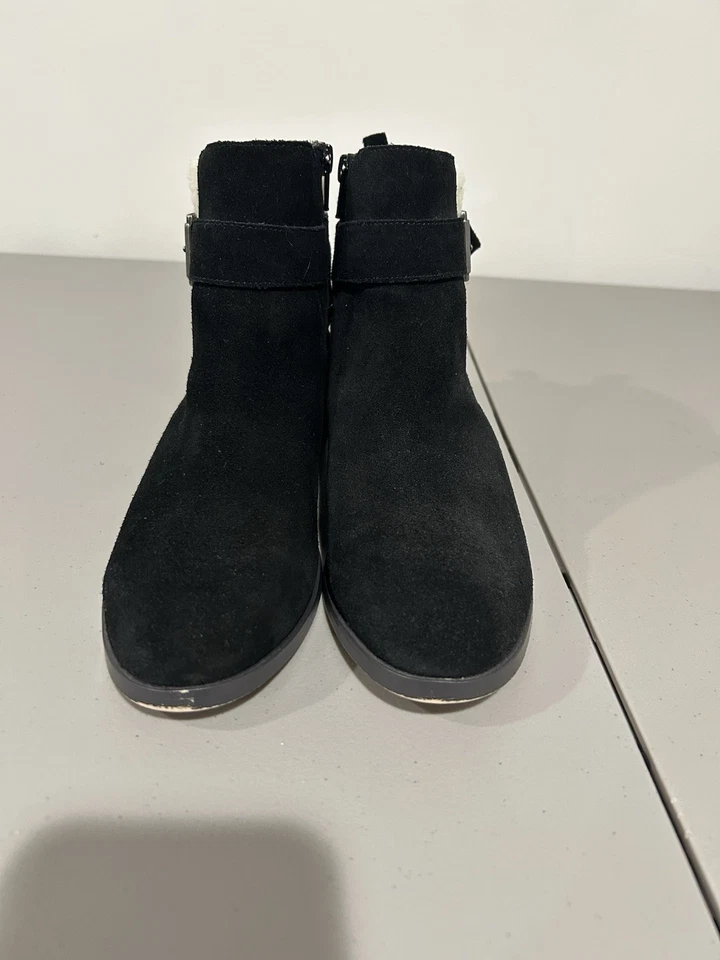 Botines Sole Society de gamuza negros con detalle de hebilla y piel sintética talla 7 para mujer’s Foto 1 de 4