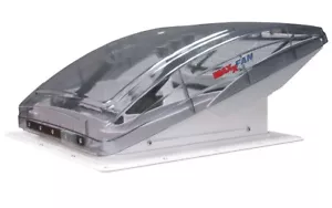 Airxcel Maxxfan Deluxe Dachhaube / Ventilationssystem 12 V 40x40 cm klar; B_Ware - Bild 1 von 1