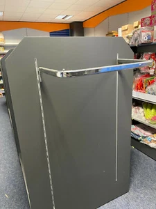 Ladeneinrichtung - Stabiler Warenträger Konfektionsrahmen 62,5 cm Chrom - Bild 1 von 1