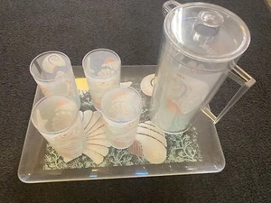 Vintage HJ Stotter Acryl Rosa Muscheln Becher Gläser & Krug & Tablett - Bild 1 von 8