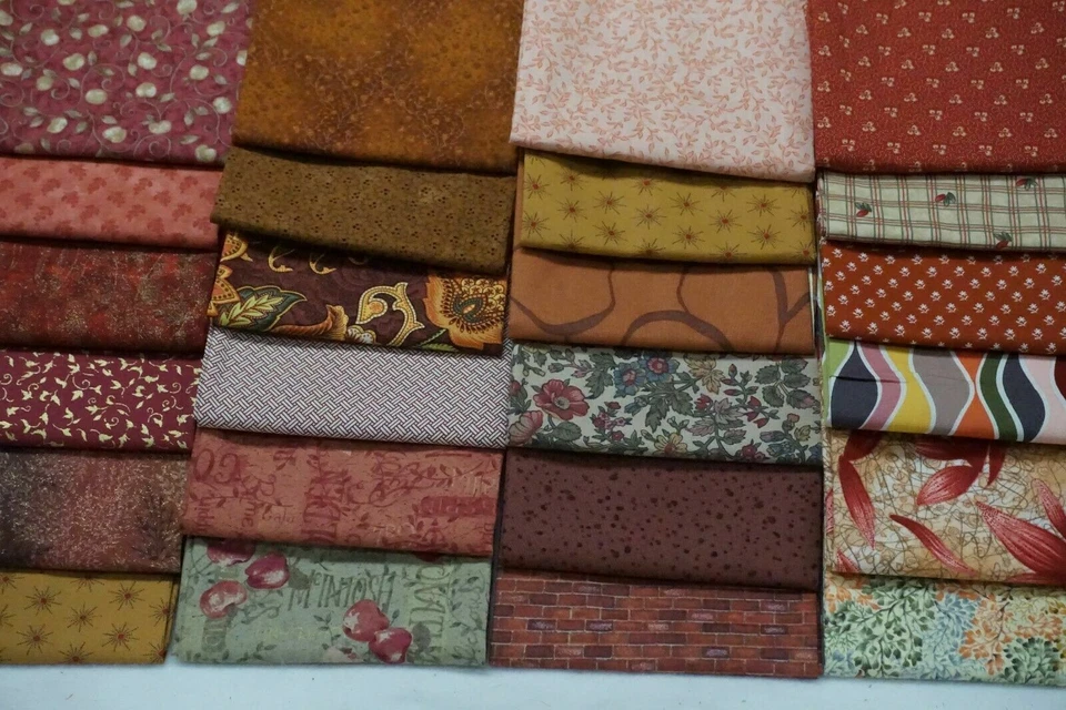 PACK DE 100 PIEZAS DE ENCANTO CUADRADOS EDREDÓN 5"X5" TONOS NARANJAS ~ ENVÍO GRATUITO Foto 1 de 1