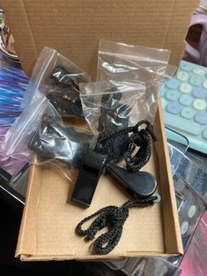 PLASTIC REFEREE SPORTS FOOTBALL RUGBY WHISTLE NECK CORD KIDS PARTY BAG FREE POST - Image 1 of 4