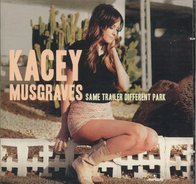 CD parque diferente Kacey Musgraves - Mesmo trailer - Imagem 1 de 2